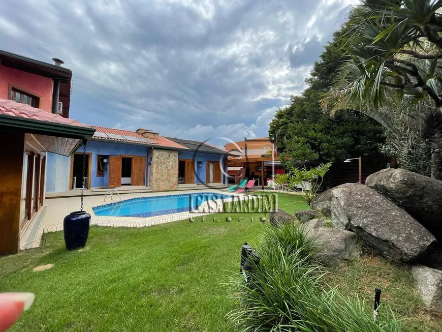 Foto 1 de Casa de Condomínio com 4 Quartos para alugar, 325m² em Alphaville, Santana de Parnaíba