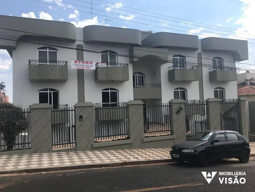 Foto 1 de Apartamento com 4 Quartos à venda, 200m² em Boa Vista, Uberaba