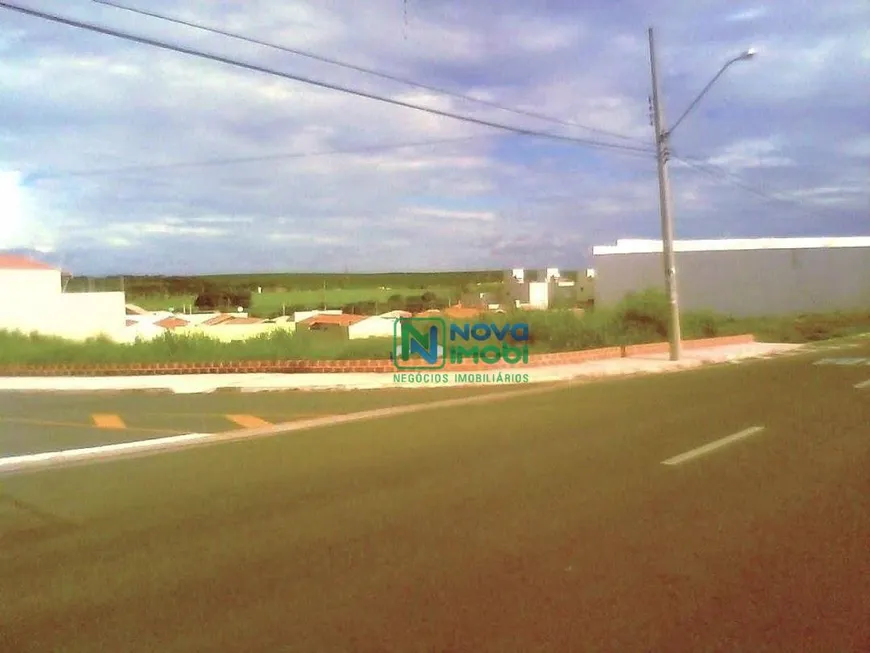 Foto 1 de Lote/Terreno à venda, 329m² em Água Branca, Piracicaba