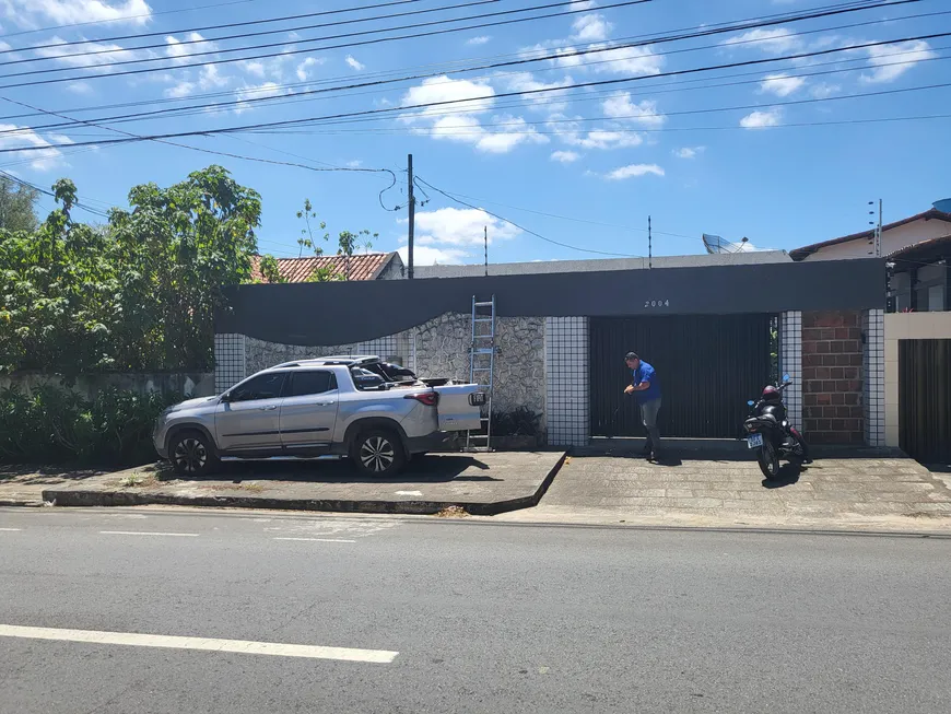 Foto 1 de Casa com 7 Quartos à venda, 360m² em Castelo Branco , Campina Grande