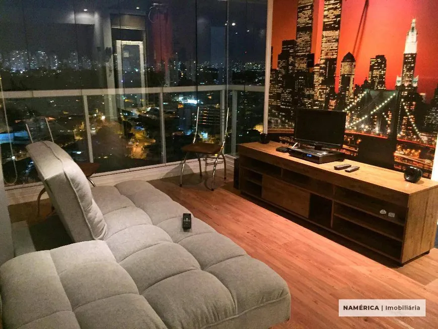 Foto 1 de Apartamento com 1 Quarto para alugar, 42m² em Chácara Santo Antônio, São Paulo