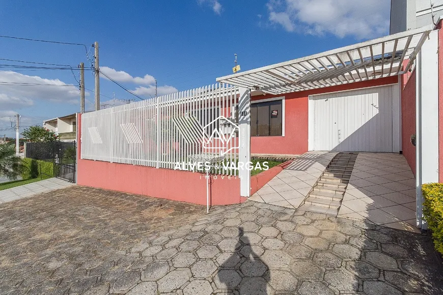 Foto 1 de Casa com 5 Quartos à venda, 400m² em Barreirinha, Curitiba