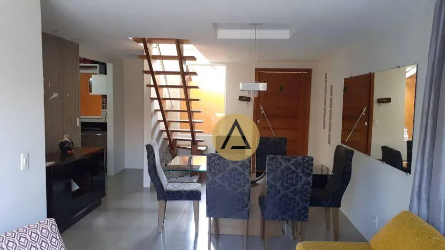 Foto 1 de Casa de Condomínio com 5 Quartos à venda, 170m² em Horto, Macaé