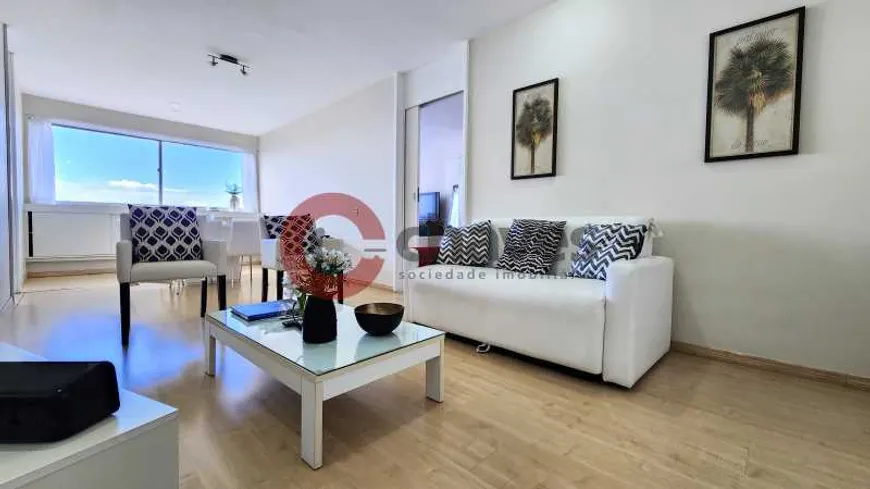 Foto 1 de Flat com 1 Quarto para venda ou aluguel, 56m² em Leblon, Rio de Janeiro