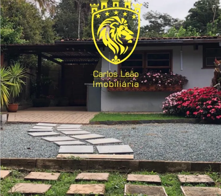 Foto 1 de Casa de Condomínio com 2 Quartos à venda, 1379m² em Retiro do Chalé, Nova Lima