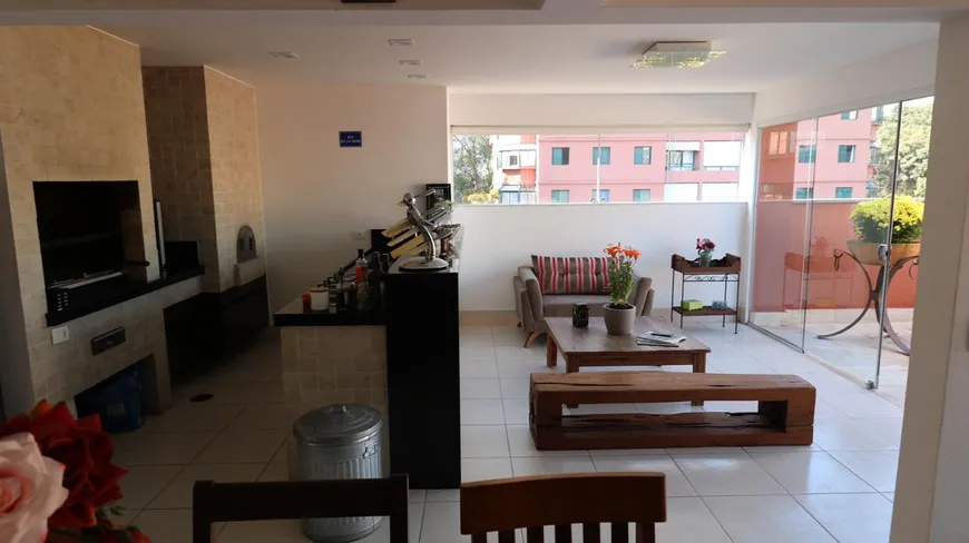 Foto 1 de Apartamento com 4 Quartos à venda, 220m² em Jardim Marajoara, São Paulo