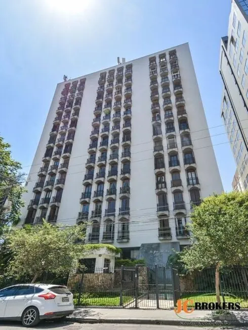 Foto 1 de Apartamento com 3 Quartos à venda, 136m² em Itaim Bibi, São Paulo