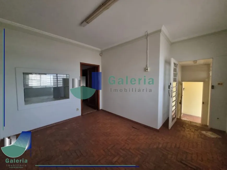 Foto 1 de Casa com 3 Quartos à venda, 127m² em Vila Seixas, Ribeirão Preto