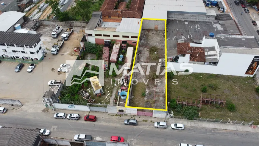 Foto 1 de Lote/Terreno à venda, 660m² em Praia do Morro, Guarapari