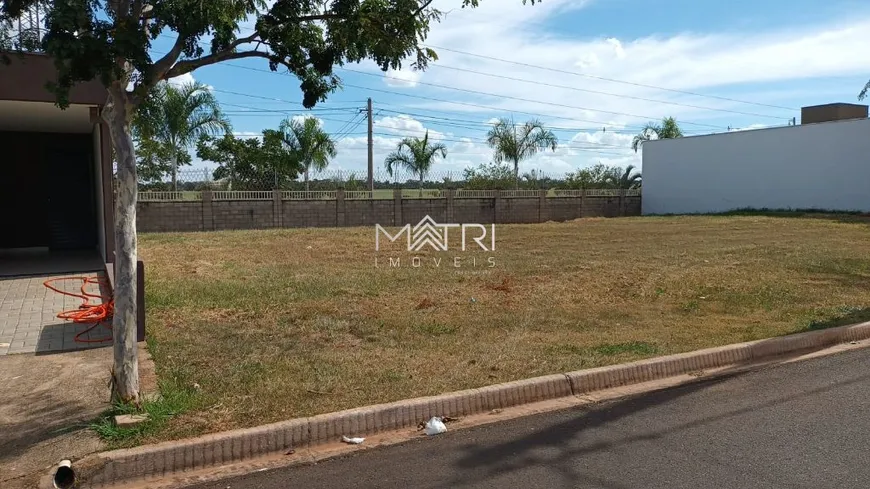Foto 1 de Lote/Terreno à venda em Parque Atlanta, Araraquara