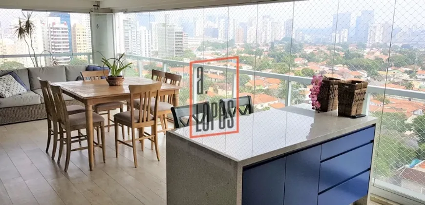 Foto 1 de Apartamento com 3 Quartos à venda, 259m² em Vila Cordeiro, São Paulo