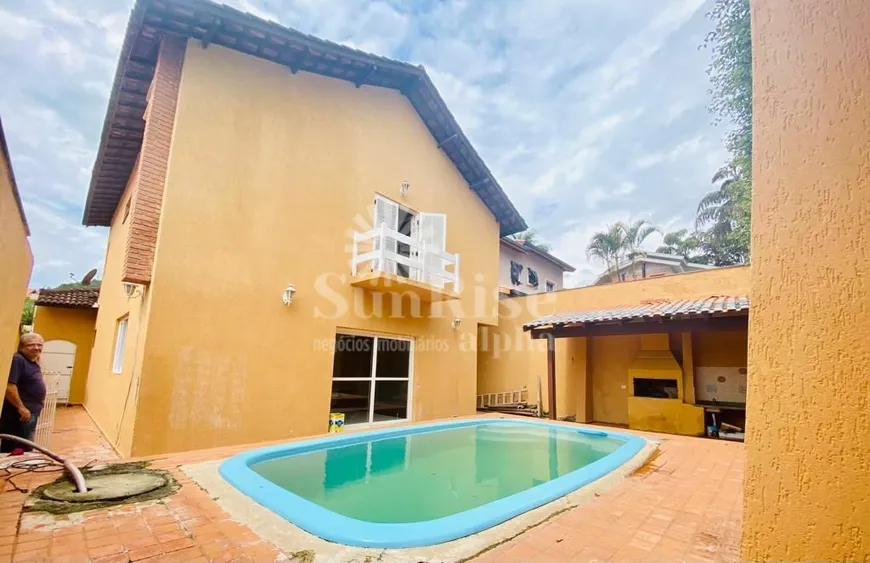 Foto 1 de Casa com 4 Quartos para alugar, 395m² em Alphaville, Santana de Parnaíba