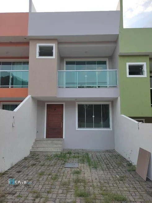 Foto 1 de Casa de Condomínio com 3 Quartos para venda ou aluguel, 110m² em Lagoa, Macaé