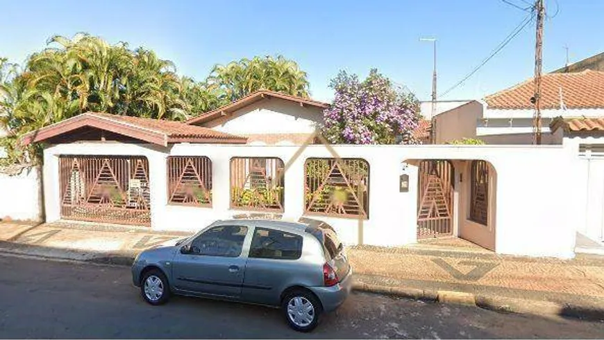 Foto 1 de Casa com 2 Quartos à venda, 170m² em Jardim Ipiranga, Americana