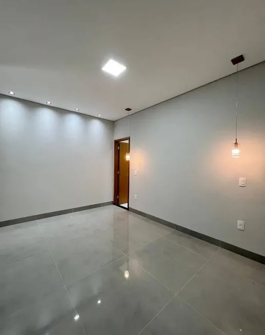 Foto 1 de Casa com 3 Quartos à venda, 213m² em Melville Empresarial Ii, Barueri