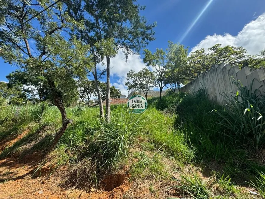 Foto 1 de Lote/Terreno à venda, 533m² em Lundcéia, Lagoa Santa