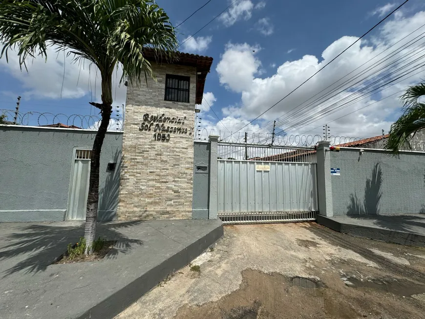 Foto 1 de Casa com 3 Quartos à venda, 67m² em Coaçu, Fortaleza