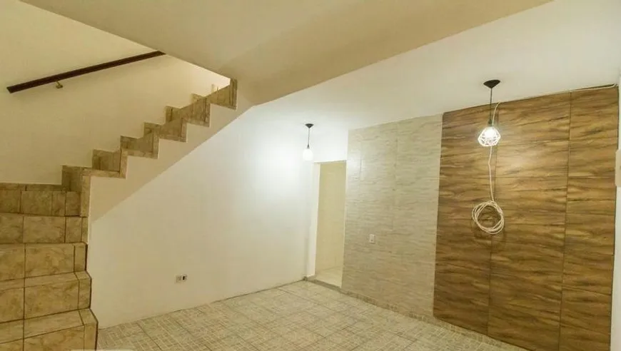 Foto 1 de Casa com 7 Quartos à venda, 300m² em Vila União, São Paulo