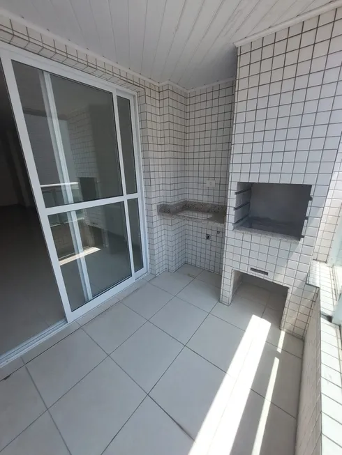 Foto 1 de Apartamento com 2 Quartos à venda, 88m² em Vila Guilhermina, Praia Grande