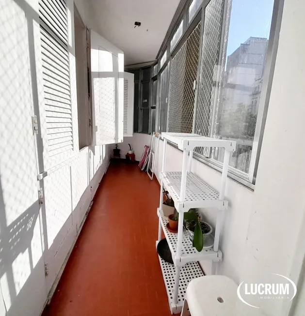 Foto 1 de Apartamento com 3 Quartos à venda, 114m² em Leme, Rio de Janeiro