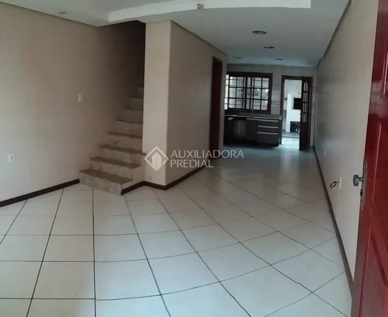 Foto 1 de Sobrado com 2 Quartos à venda, 75m² em Harmonia, Canoas