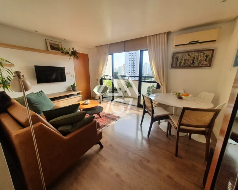 Foto 1 de Apartamento com 3 Quartos à venda, 92m² em Vila Olímpia, São Paulo