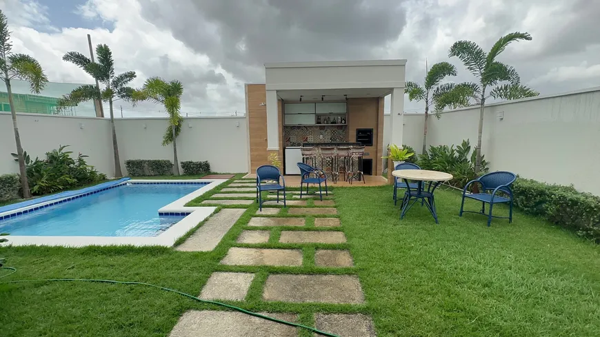 Foto 1 de Casa de Condomínio com 4 Quartos para venda ou aluguel, 260m² em Cidade Alpha, Eusébio