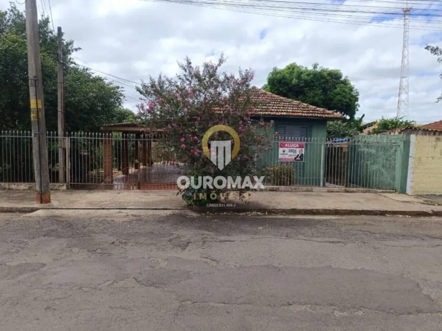 Foto 1 de Casa com 2 Quartos para alugar, 60m² em Vila Odilon, Ourinhos