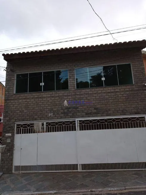 Foto 1 de Sobrado com 3 Quartos à venda, 217m² em Jardim dos Moraes, Embu das Artes