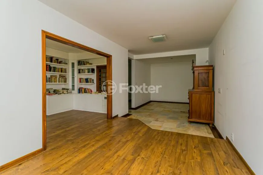 Foto 1 de Apartamento com 3 Quartos à venda, 124m² em Rio Branco, Porto Alegre