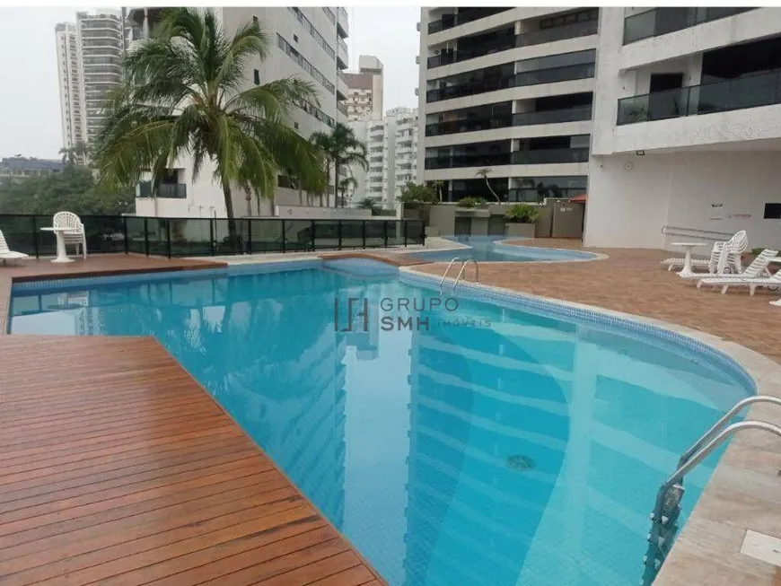 Foto 1 de Apartamento com 4 Quartos para venda ou aluguel, 170m² em Jardim Astúrias, Guarujá