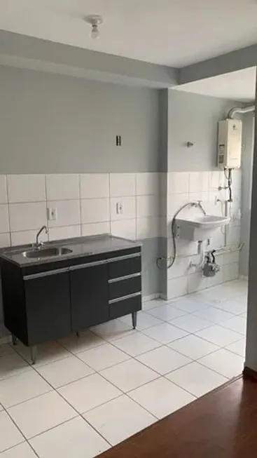 Foto 1 de Apartamento com 2 Quartos à venda, 45m² em Vila da Oportunidade, Carapicuíba