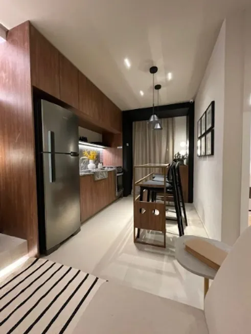 Foto 1 de Apartamento com 2 Quartos à venda, 43m² em Taquara, Rio de Janeiro