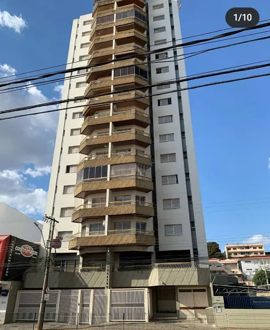 Foto 1 de Apartamento com 3 Quartos à venda, 116m² em Centro, Uberaba