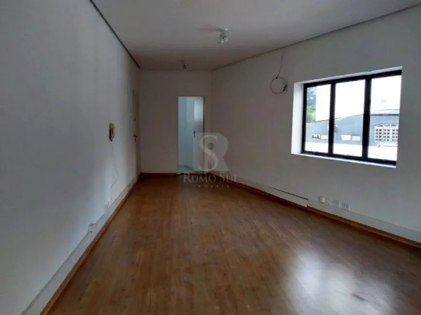 Foto 1 de Sala Comercial para alugar, 42m² em Jardim Marajoara, São Paulo