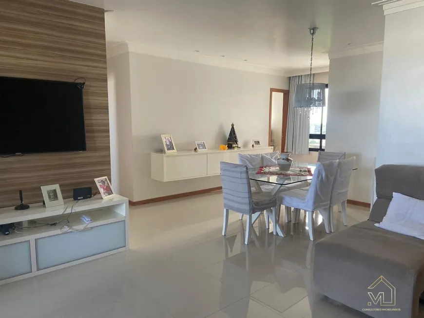 Foto 1 de Apartamento com 3 Quartos à venda, 146m² em Candeal, Salvador