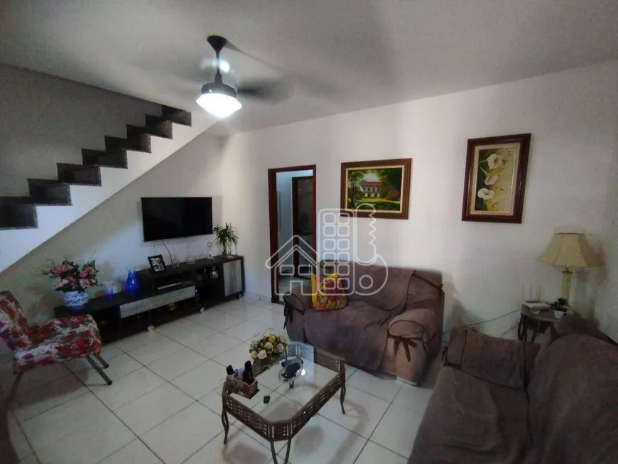 Foto 1 de Casa de Condomínio com 2 Quartos à venda, 96m² em Laranjal, São Gonçalo