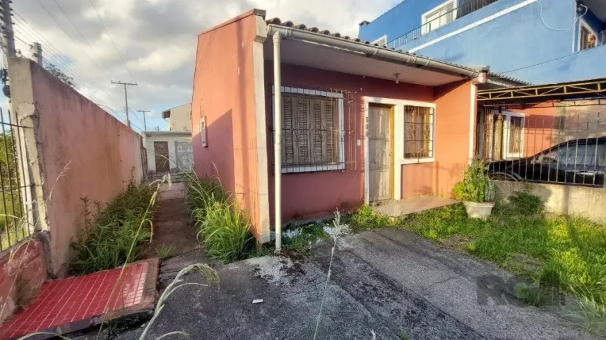 Foto 1 de Casa com 2 Quartos à venda, 43m² em Hípica, Porto Alegre