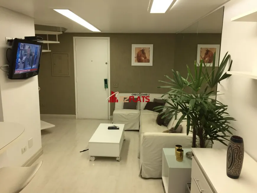 Foto 1 de Flat com 1 Quarto para alugar, 70m² em Moema, São Paulo