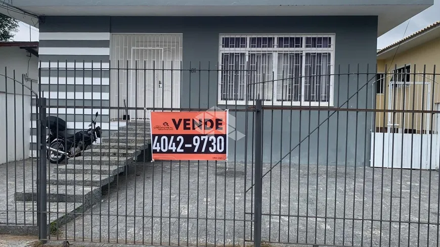 Foto 1 de Casa com 7 Quartos à venda, 357m² em Trindade, Florianópolis