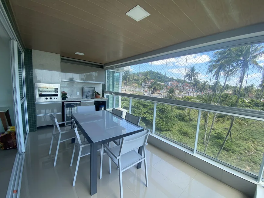 Foto 1 de Apartamento com 4 Quartos para alugar, 225m² em Guaxuma, Maceió