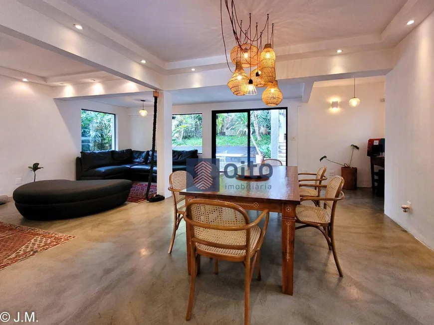 Foto 1 de Casa com 3 Quartos para alugar, 260m² em Sumaré, São Paulo
