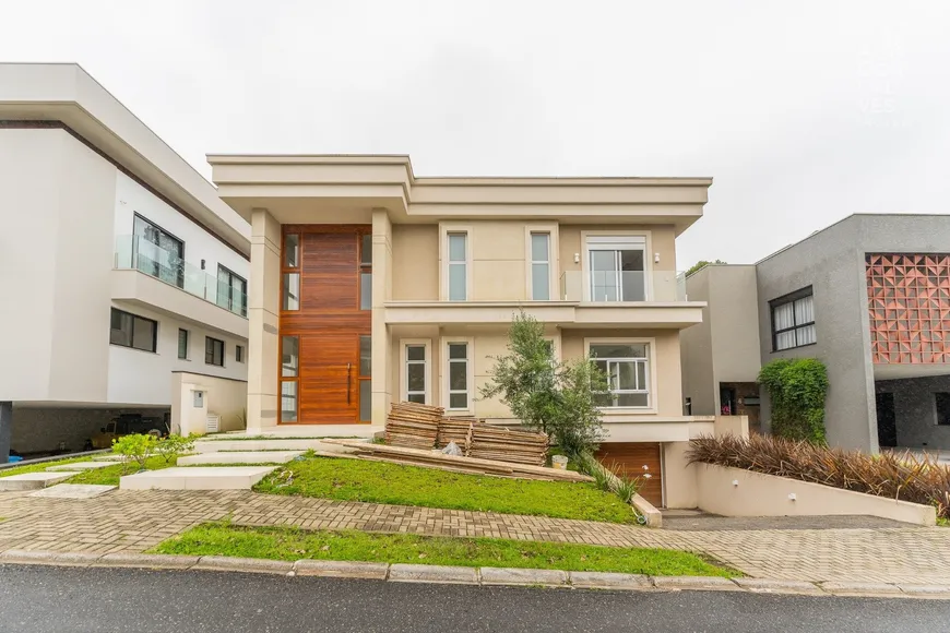 Foto 1 de Casa de Condomínio com 4 Quartos à venda, 552m² em Santa Felicidade, Curitiba