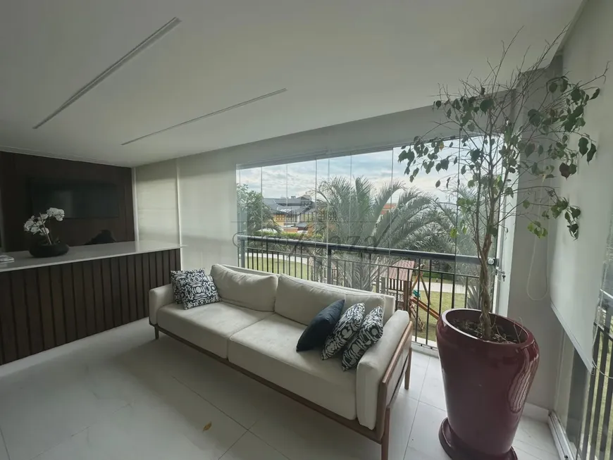 Foto 1 de Apartamento com 3 Quartos à venda, 194m² em Jardim Aquarius, São José dos Campos