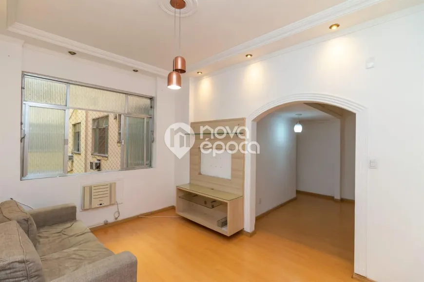 Foto 1 de Apartamento com 2 Quartos à venda, 66m² em Laranjeiras, Rio de Janeiro
