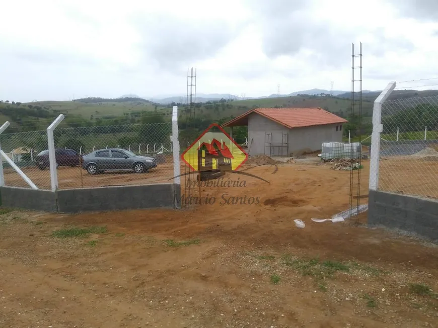 Foto 1 de Lote/Terreno à venda, 2000m² em Jardim Sandra Maria, Taubaté