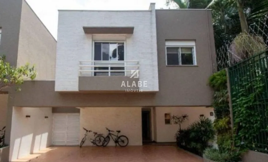 Foto 1 de Casa com 4 Quartos à venda, 279m² em Alto Da Boa Vista, São Paulo