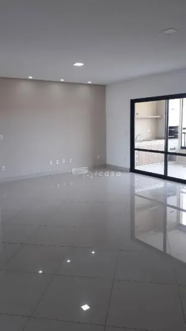 Foto 1 de Apartamento com 3 Quartos à venda, 152m² em Centro, Caçapava