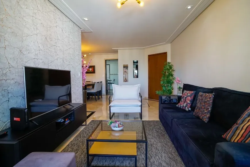 Foto 1 de Apartamento com 3 Quartos à venda, 144m² em Vila Assuncao, Santo André