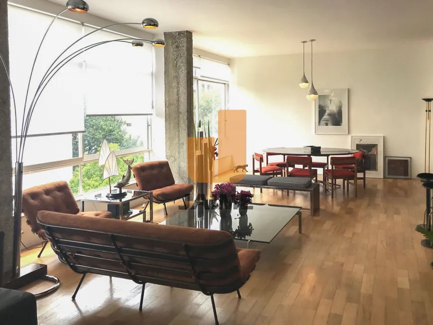 Foto 1 de Apartamento com 2 Quartos para alugar, 155m² em Higienópolis, São Paulo